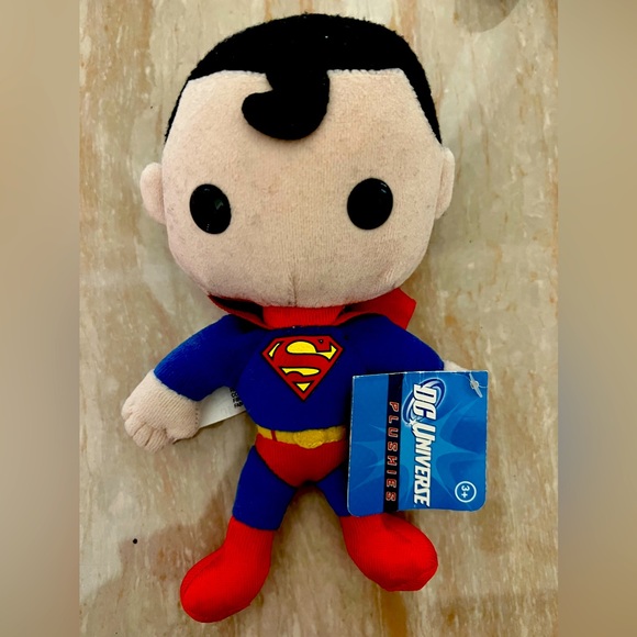 8” Funko collectible plush Marvel Superman - Picture 1 of 5